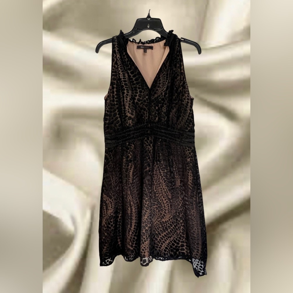 💥HOST PICK💥BCBGMaxAzria Silk Blend Pebble Print Sleeveless Mini Dress S:…